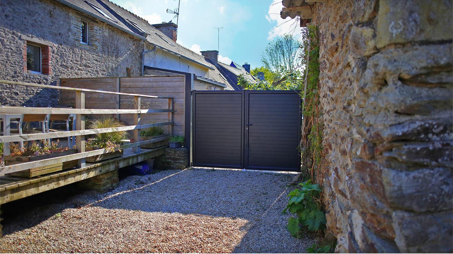 Og Gite Le Minihic-sur-Rance Exterior photo
